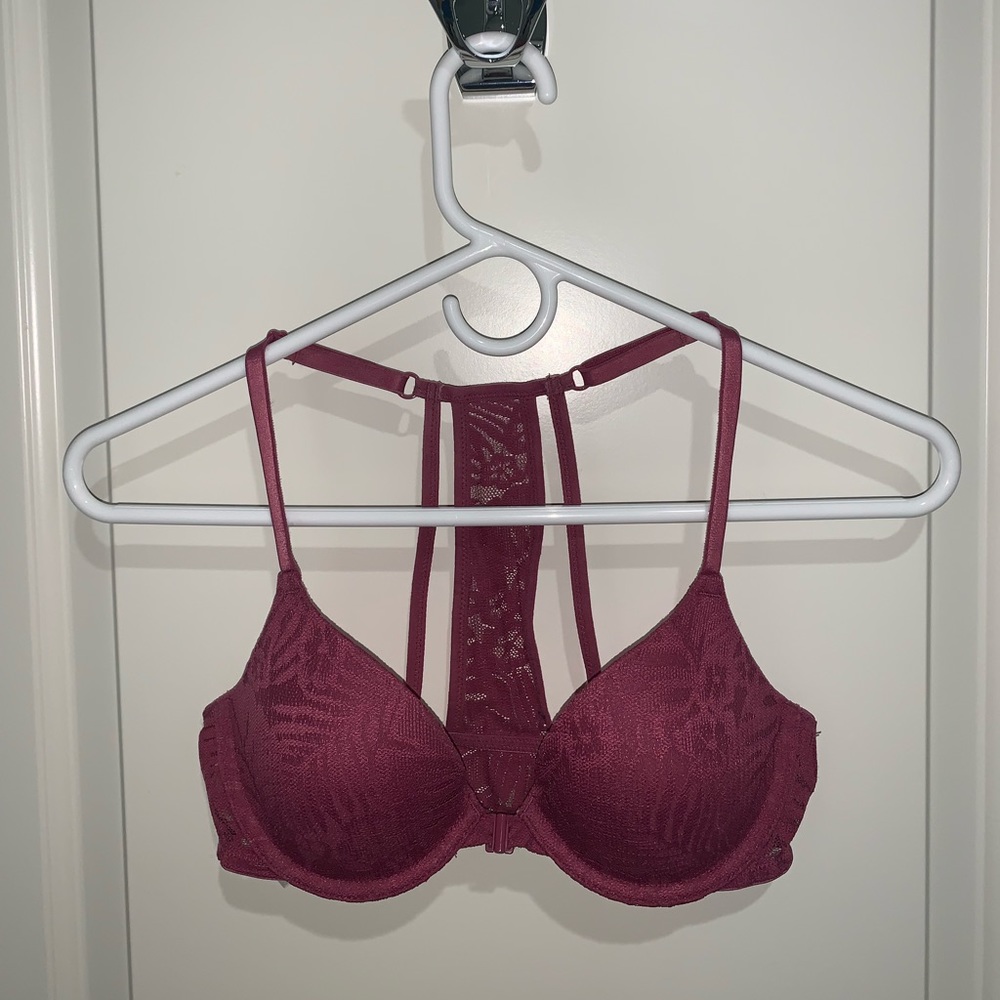 Wear Everywhere Lightly Lined Lace Bra